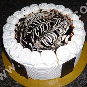 1kg Black forest cake