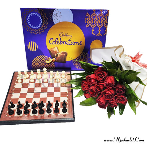 Gift package with chess board