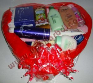 Package for her with personal care items