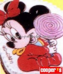 cake with Mickey-mice design