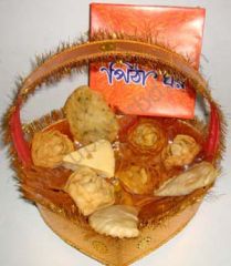 Pitha package with love