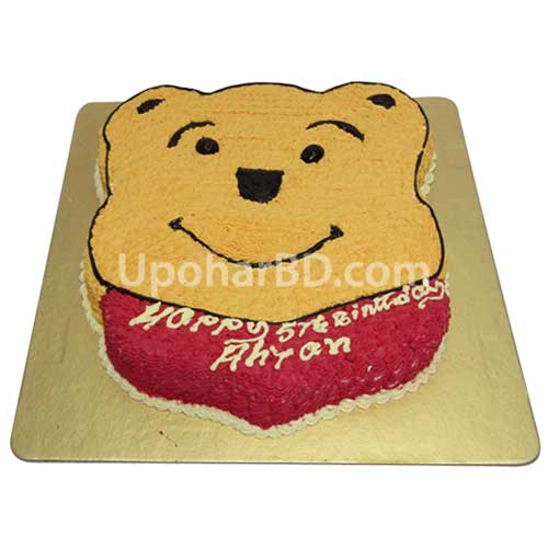 Winnie the pooh designed cake