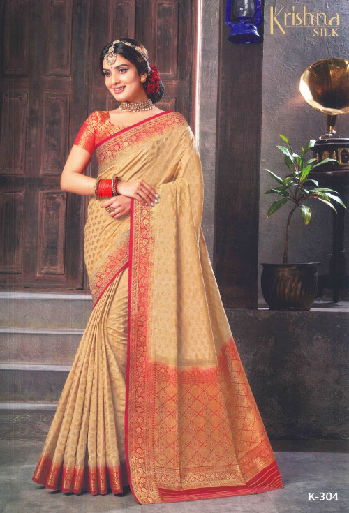 Golden Color Saree For Her