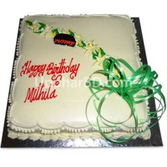 Cake with white icing