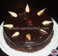 cake with rich chocolate and cherry