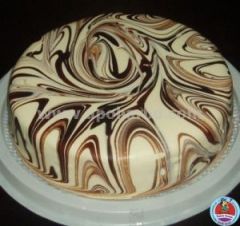 cake with marble design