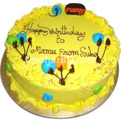 Cake with balloons and sprinkle