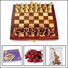 Gift package with chess board