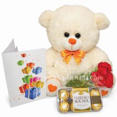 Chocolate with roses and teddy