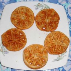 Rosh phool pitha