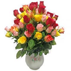40 mix roses in a vase to amaze her