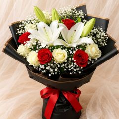 Mix Flower in a Vase