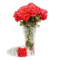 50 red roses in a vase
